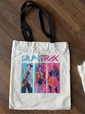 K Pop White Graphic Tote Bag with Black Straps